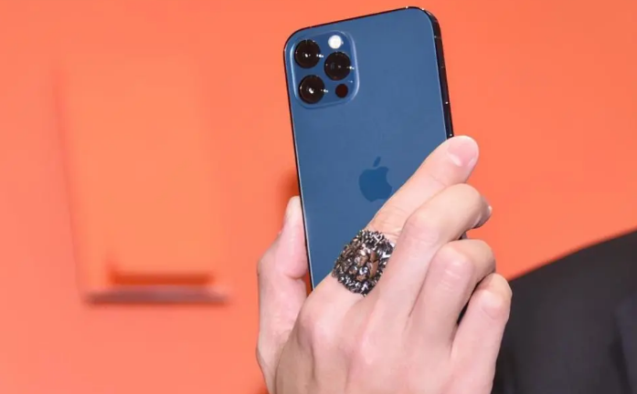 馆陶苹果手机维修分享iPhone12系列重启方法教程 